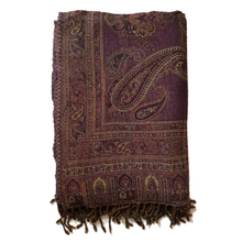 Load image into Gallery viewer, Henna Ferns Throw Blanket