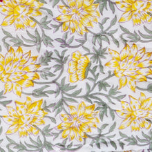 Load image into Gallery viewer, Sunnie Chintz reversible quilt