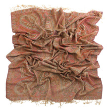 Bild in Galerie-Viewer laden, Pink Kyri Plaiddecke