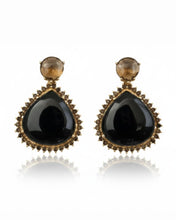 Load image into Gallery viewer, ZAARAH earrings