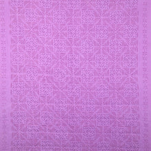 Load image into Gallery viewer, Applique Violet Quilt