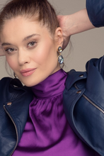 Bild in Galerie-Viewer laden, BIJLI Ohrringe