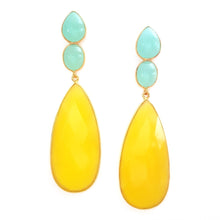 Bild in Galerie-Viewer laden, Material: .925er Sterlingsilber mit 18K Vergoldung. Handgefertigt in Rajasthan, India
Vibrant Yellow: Aqua und gelber Chalcedon.