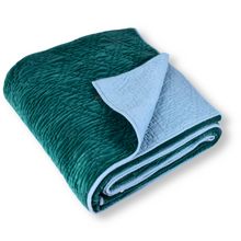 Load image into Gallery viewer, Emerald Celeste Velvet Reversible Quilt
