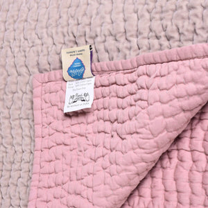 Sanfte Blush-Rose Samt Wendedecke