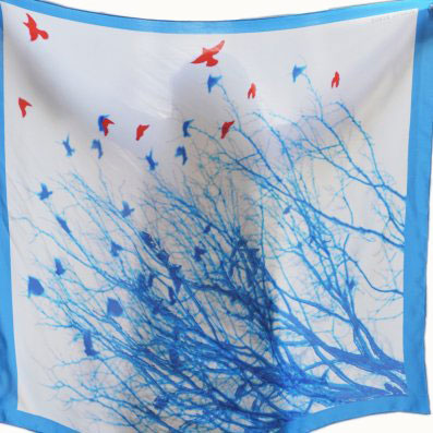 LeFlightToSpring! Foulard