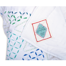 Load image into Gallery viewer, Applique II Quilt
