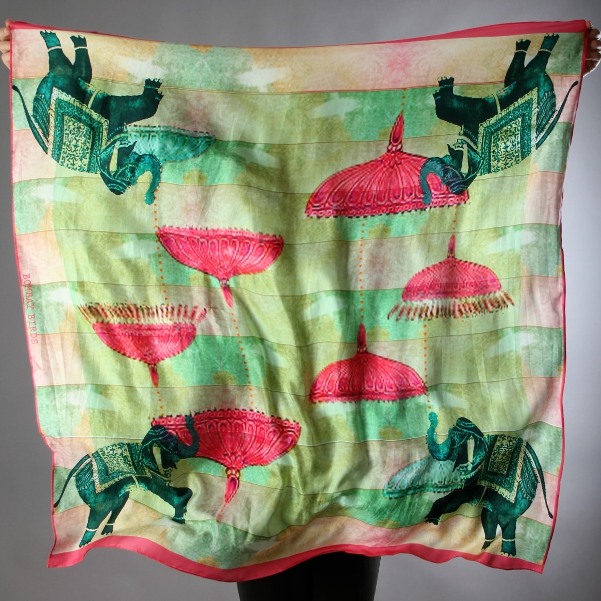 Des éléphants royaux ! Foulard