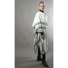 Load image into Gallery viewer, RICA Long Cashmere Cape
