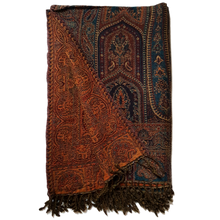 Load image into Gallery viewer, Paisley Temples! Throw Blanket

