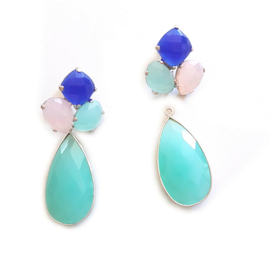 VIVANA in Aqua mit einem befestigten und einem abgenommenen Tropfenanhänger, auf weissem Hintergrund.